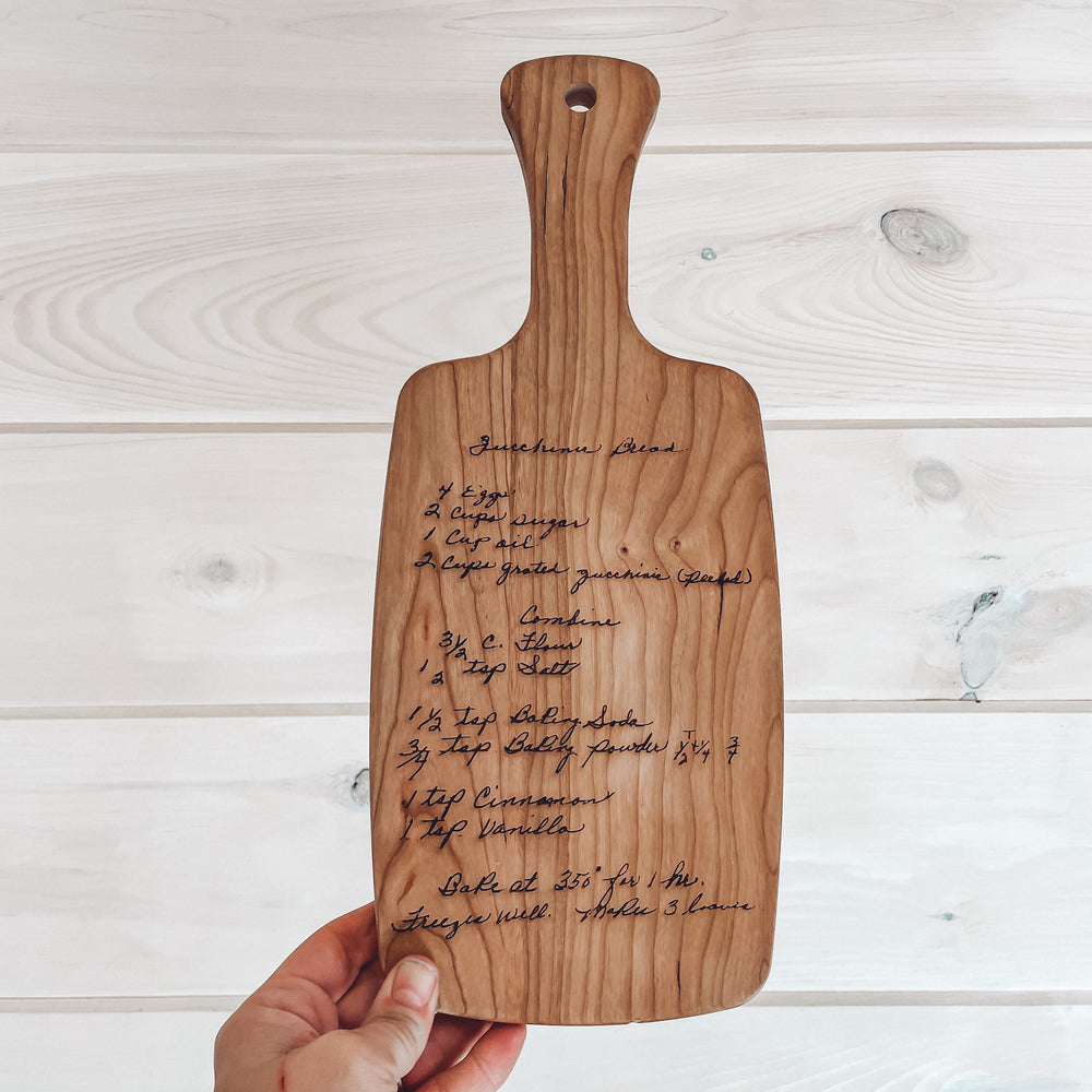 Live Edge Birch Engraved Cutting Board with Finger Grip – Script and Grain