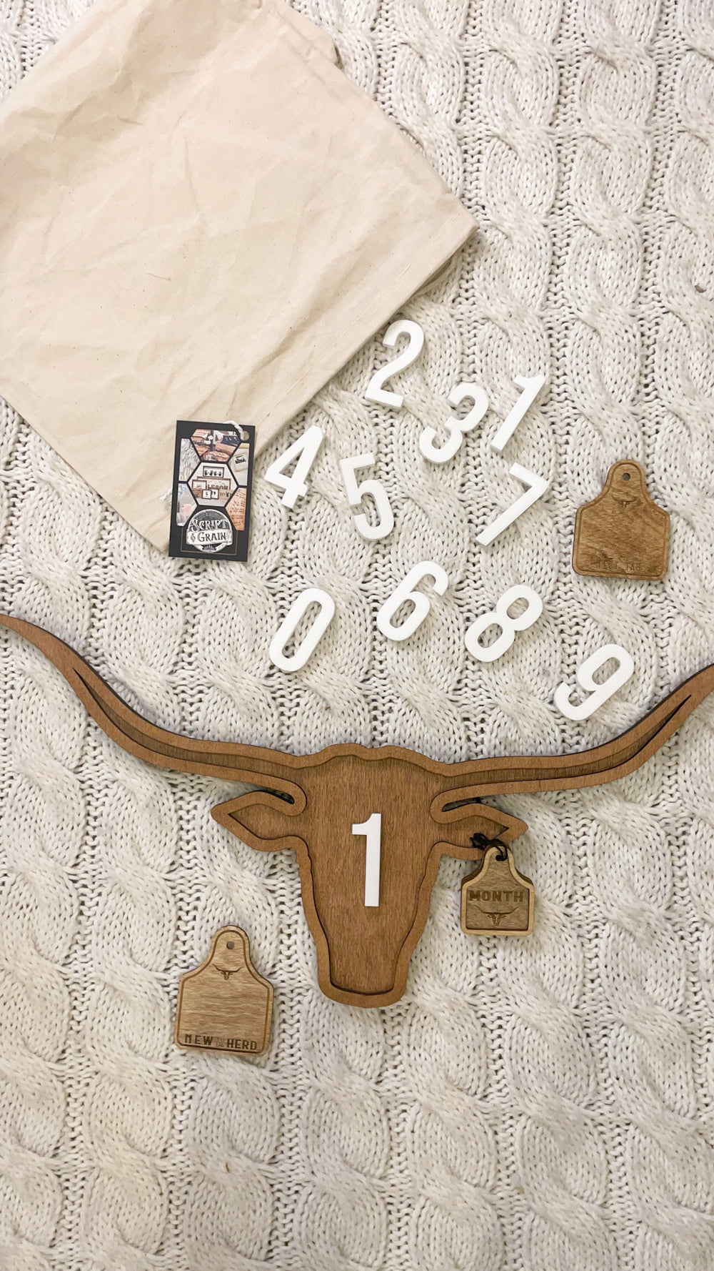 4-in-1 Baby Milestone Set - Longhorn/Cow – Script and Grain