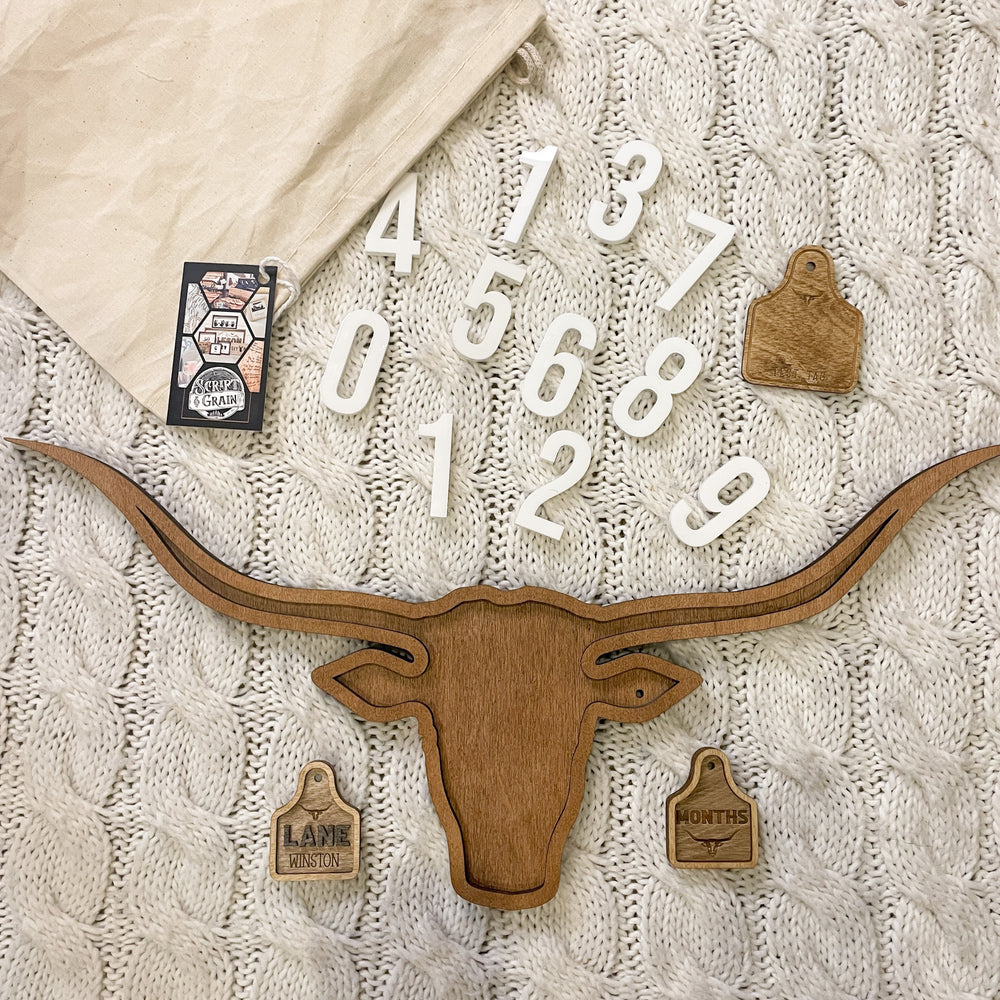 4-in-1 Baby Milestone Set - Longhorn/Cow – Script and Grain